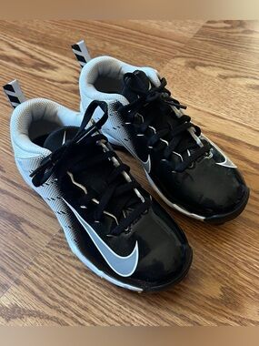 Nike vapor cleats